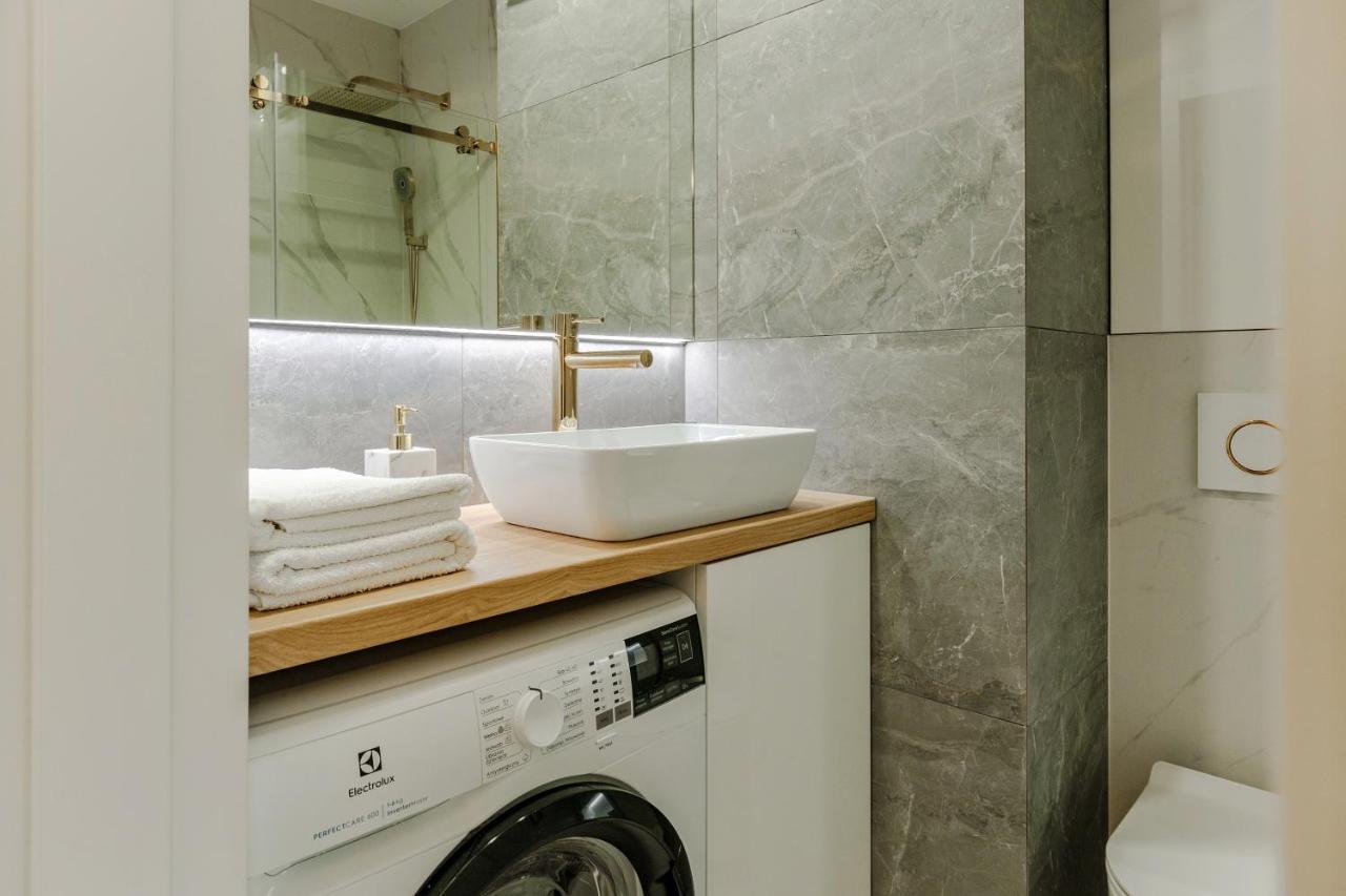 Apartment Wola, Wi-Fi, Smart Lock, Air Condition 华沙 外观 照片