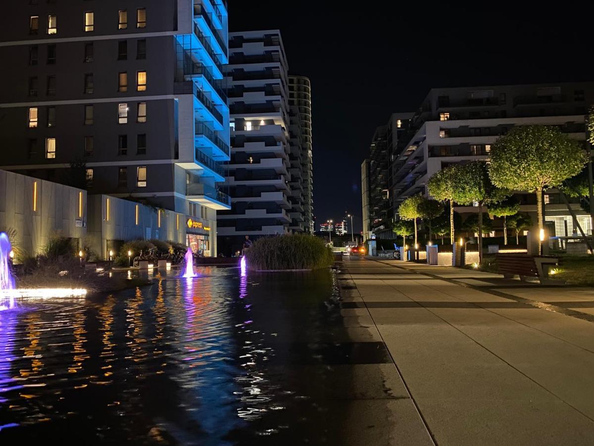 Apartment Wola, Wi-Fi, Smart Lock, Air Condition 华沙 外观 照片