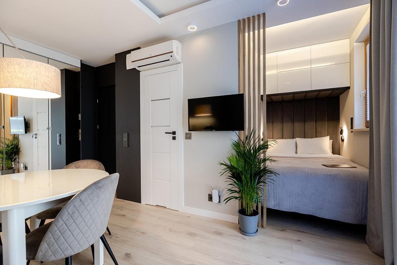 Apartment Wola, Wi-Fi, Smart Lock, Air Condition 华沙 外观 照片